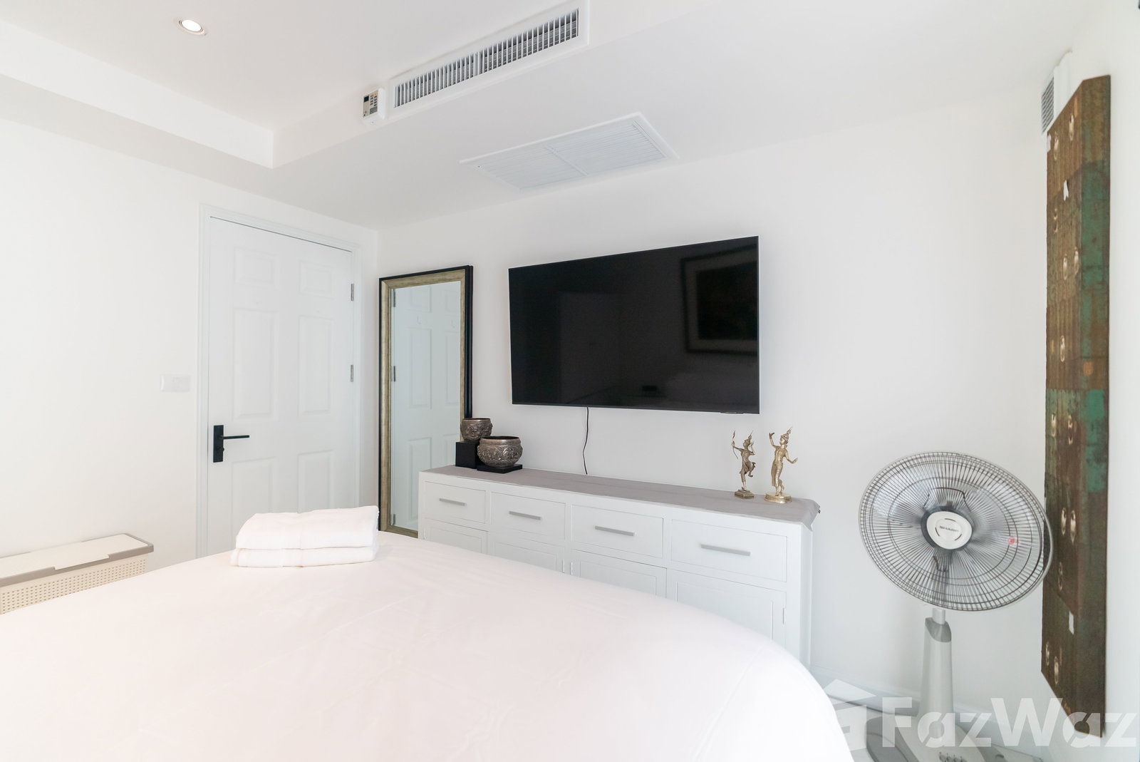 78 SqM Kata Ocean View Condo for Rent & Sale in Karon, Phuket 1135932 - image 4