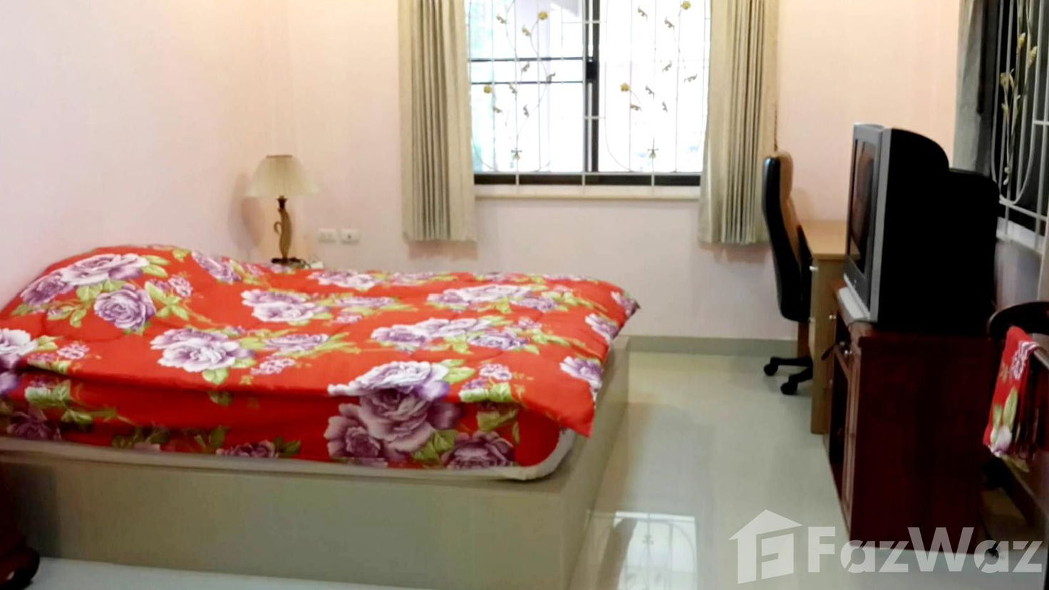 picture 4 Bedroom House for sale at Eakmongkol 8 - 10/14