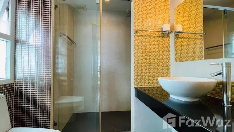 picture Foreign freehold Penthouse with 4 bedrooms in Patong beach - 12/26