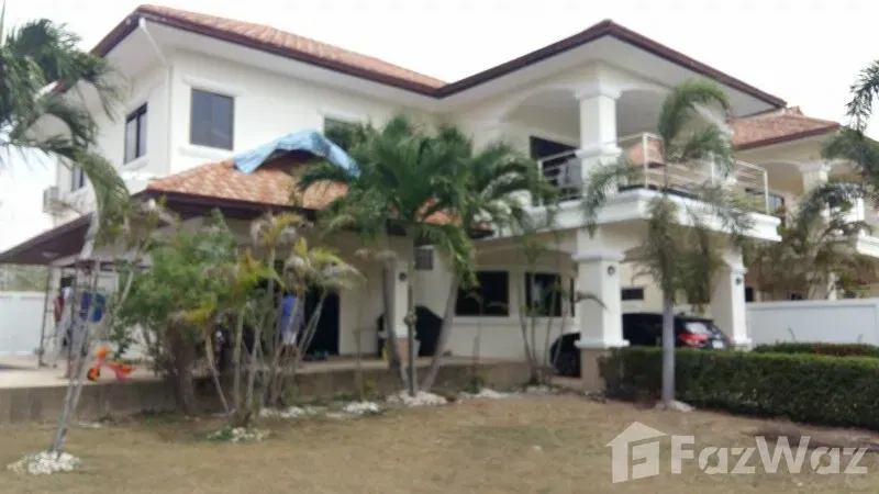 picture 4 Bedroom Villa for sale at Lakeside Court - 5/48