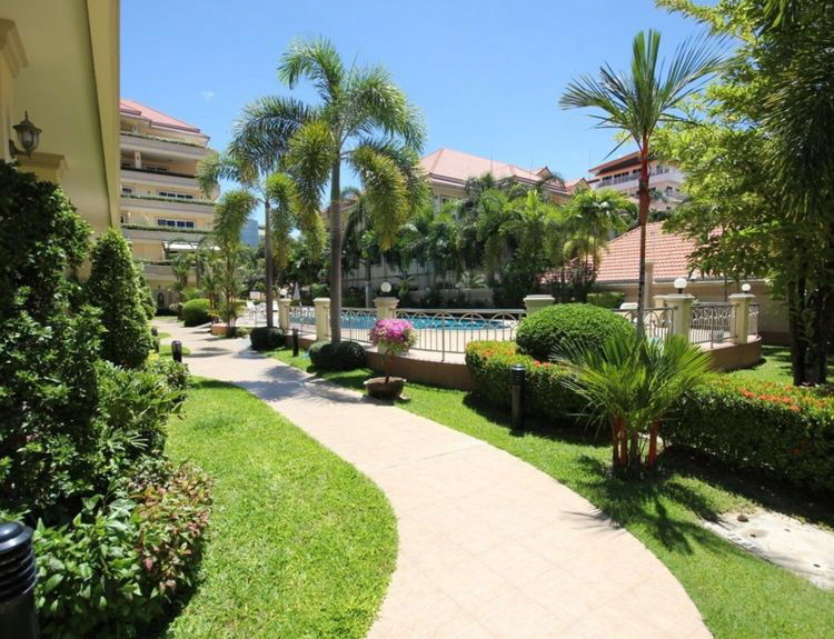 picture 3 Bedrooms Condominium @ Nordic Park Hill - 25/26