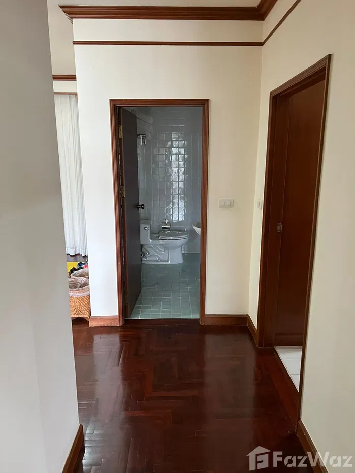 picture Golf-View 3 Bedroom Freehold Condo - 36/47
