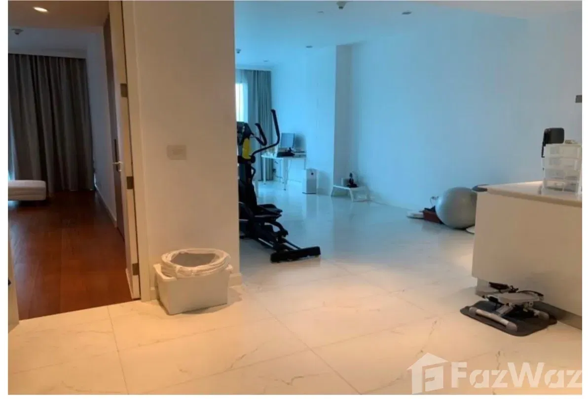 picture 🏙️ For Sale: Luxury Duplex at 185 Rajadamri - 11/13
