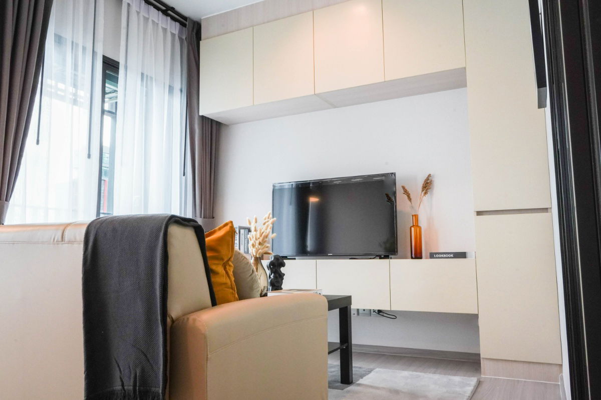 picture @Condorental condo for rent Life Asoke - Rama 9 - 10/20