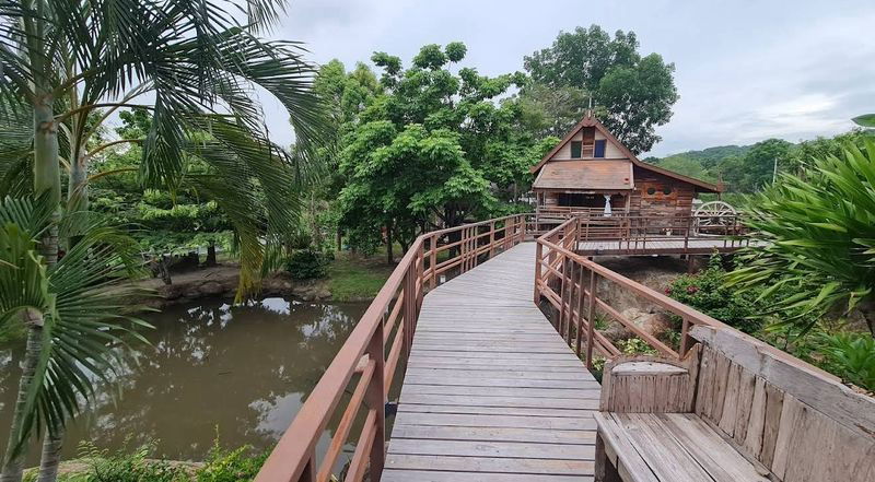 picture Land for sale with buildings, restaurant business, Ban Nong Kla, Mueang Chonburi - 6/16