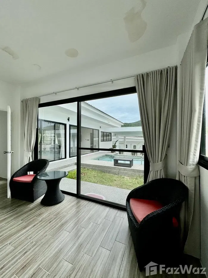picture 14 Bedroom Villa for sale in Taling Ngam, Surat Thani - 6/27