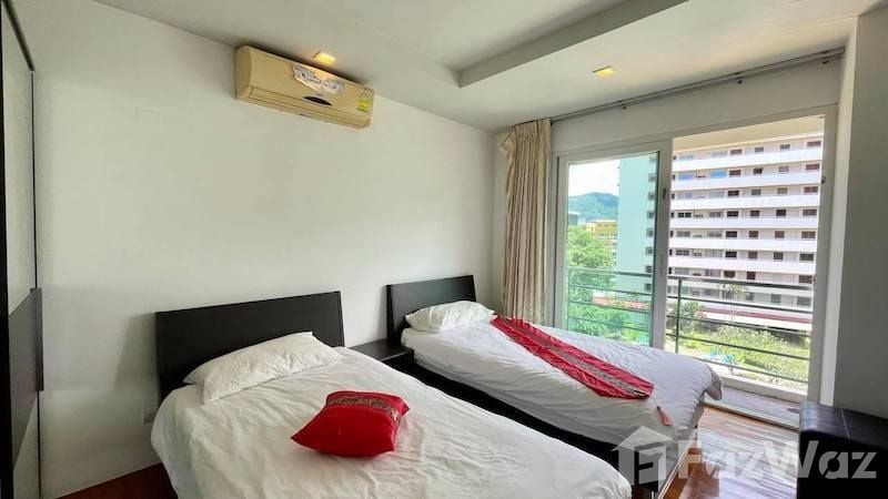 picture Foreign freehold Penthouse with 4 bedrooms in Patong beach - 15/26