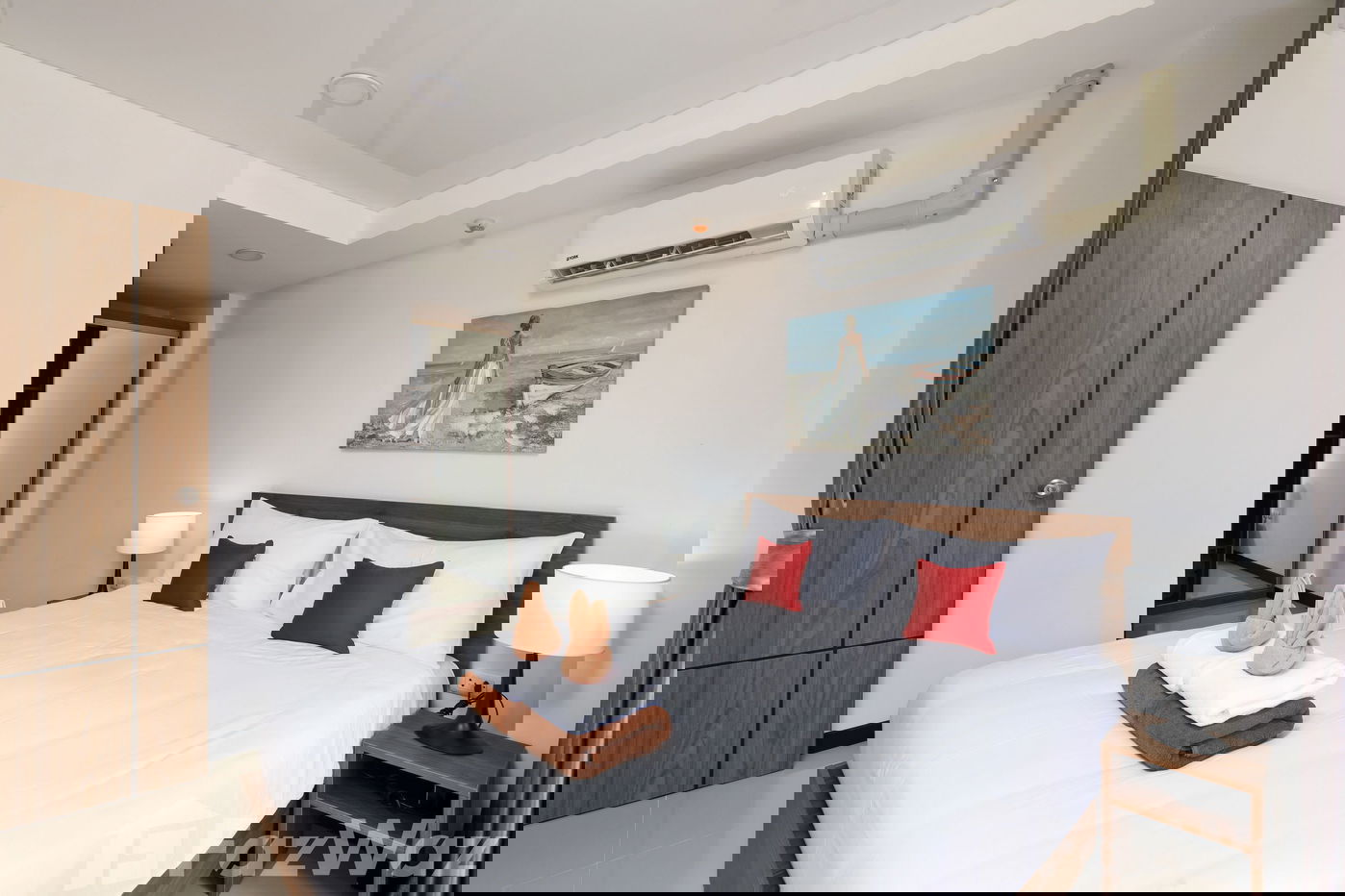 picture 1 Bedroom Apartment for sale at Nai Harn Beach Condo - 9/11