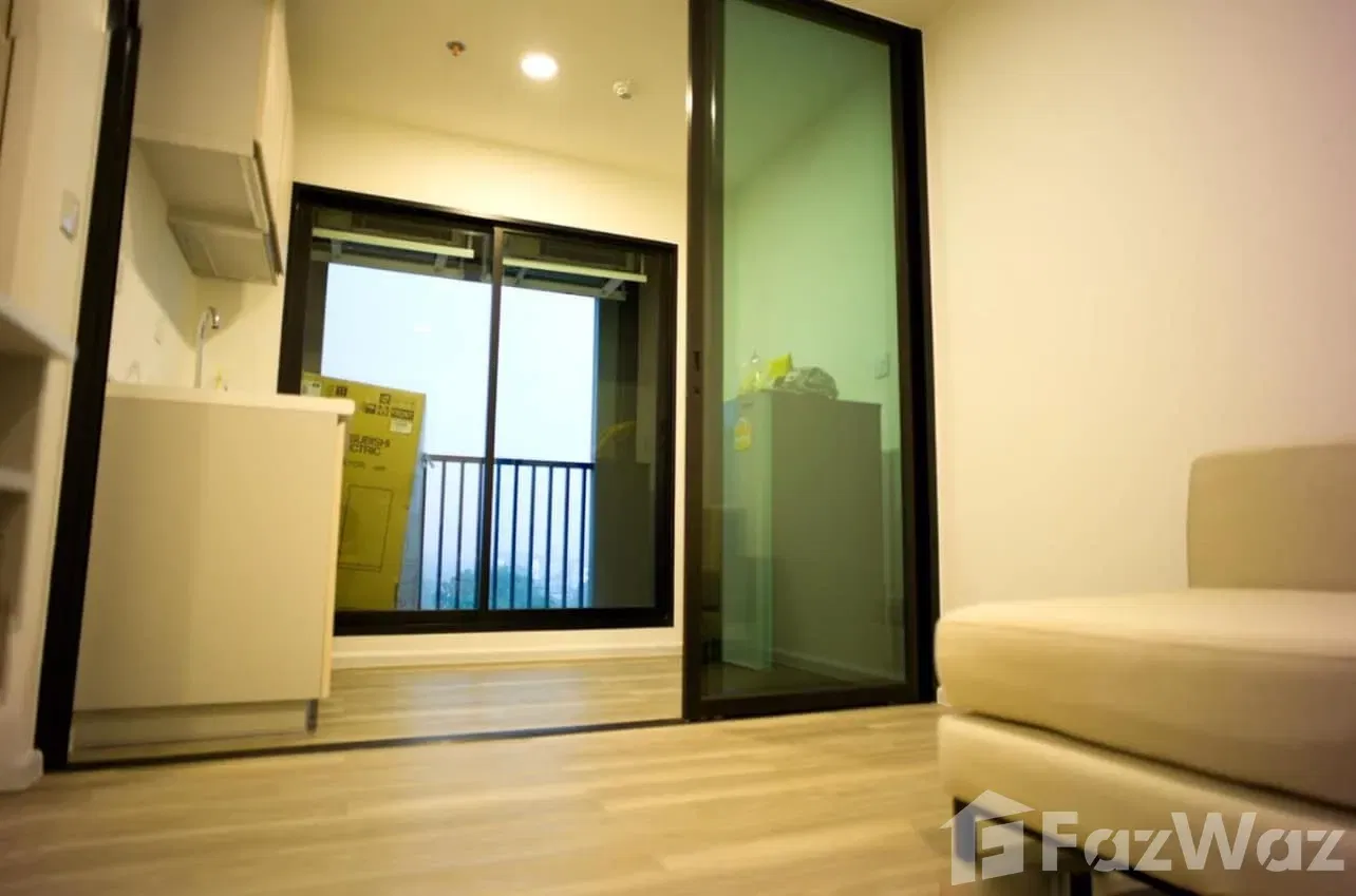 picture 1 bedroom condo at Kensington Place kampus - 5/13