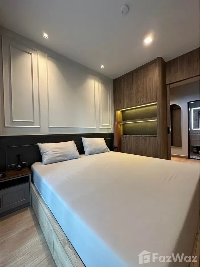 picture 2 Bedroom Condo for sale at Noble Remix - 10/15
