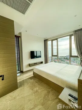 คอนโดให้เช่า 1 ห้องนอน ในโครงการ เดอะ ริเวียร่า โอเชี่ยน ไดร์ฟ