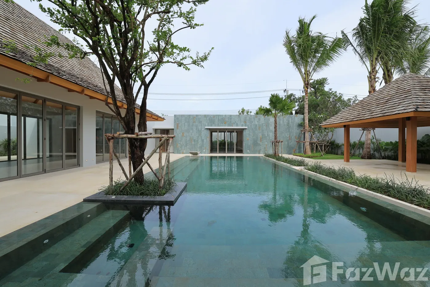 picture Stunning 4 bedrooms villa for sale - 10/15