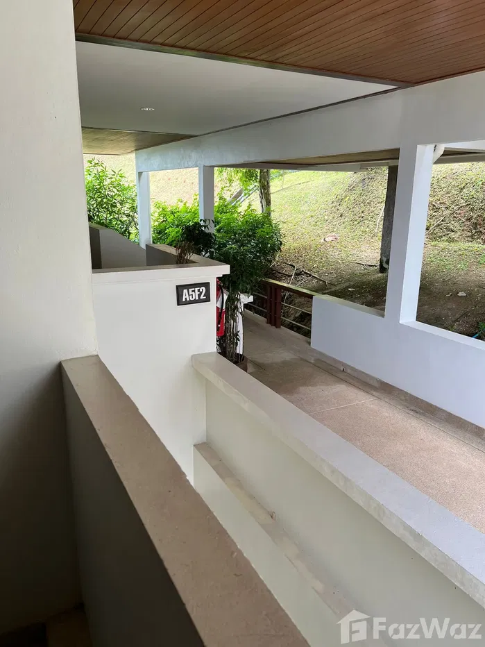 picture Golf-View 3 Bedroom Freehold Condo - 42/47