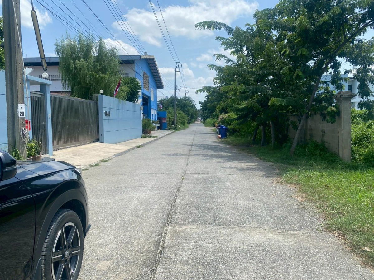 รูป ขายด่วน ที่ดินเปล่า 200 ตร.ว. หมู่บ้านปิ่นทองแลนด์ แฟคทอรี่ อ.บางบัวทอง จ.นนทบุรี ราคาดี - รูปที่ 1/8