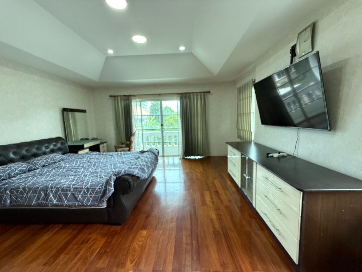 picture For rent Nantawan Suanluang 4 Bed 3 Bath Pets allowed Line ID 0619636888 - 16/25