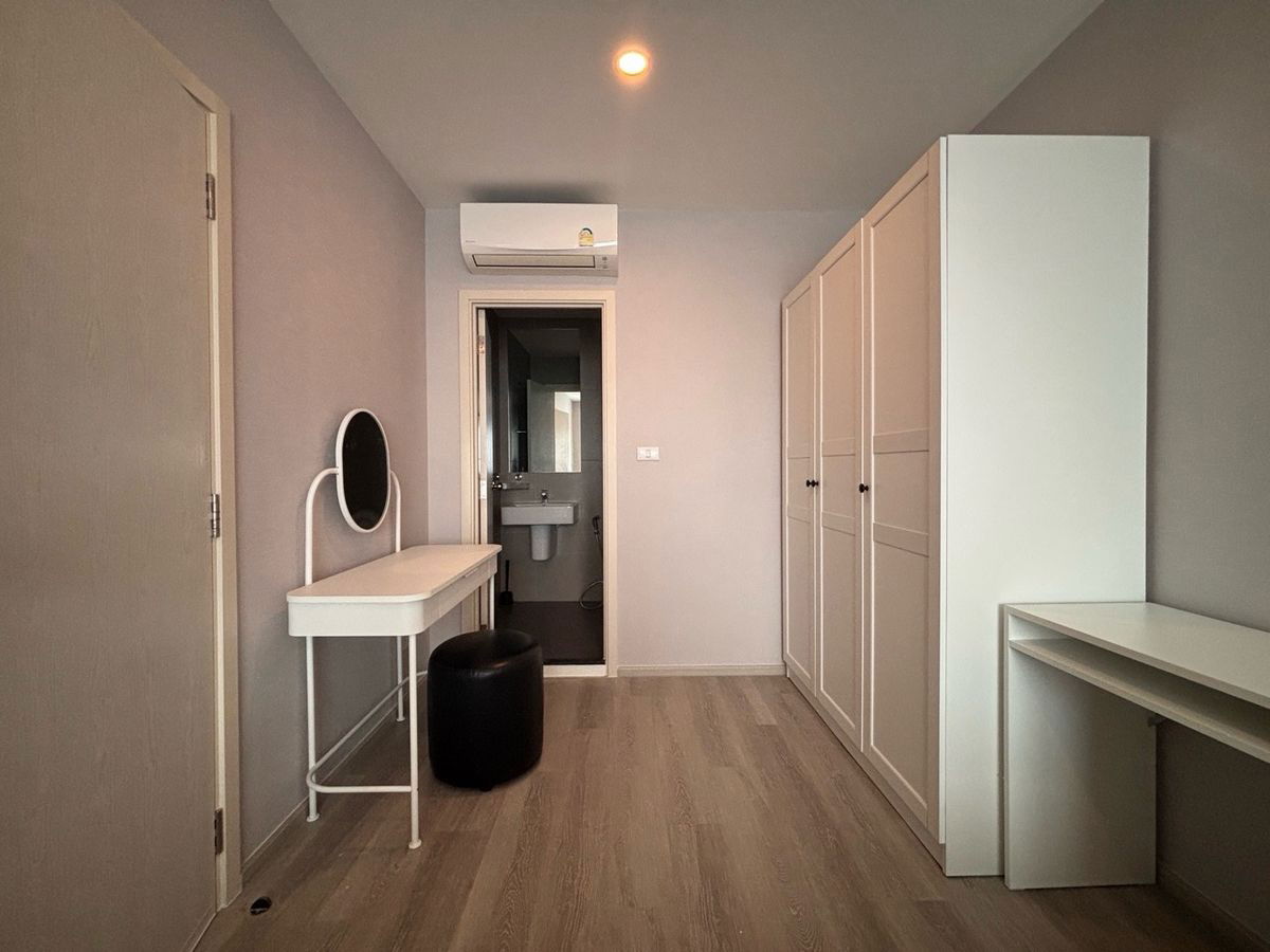 picture For Rent: **Elio Sathorn – Wutthakat** – 2 Bedrooms, 2 Bathrooms, Brand-New Condo near BTS Wutthakat, Spacious Unit with Excellent Facilities - 6/13