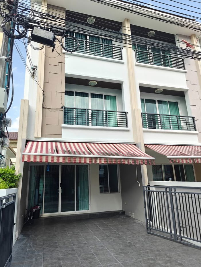 รูป R2610 ให้เช่าทาวน์โฮม 3 ชั้น บ้านกลางเมืองลาดพร้าว 71 นาคนิวาส 34 (ว่างค่ะ) - รูปที่ 2/18
