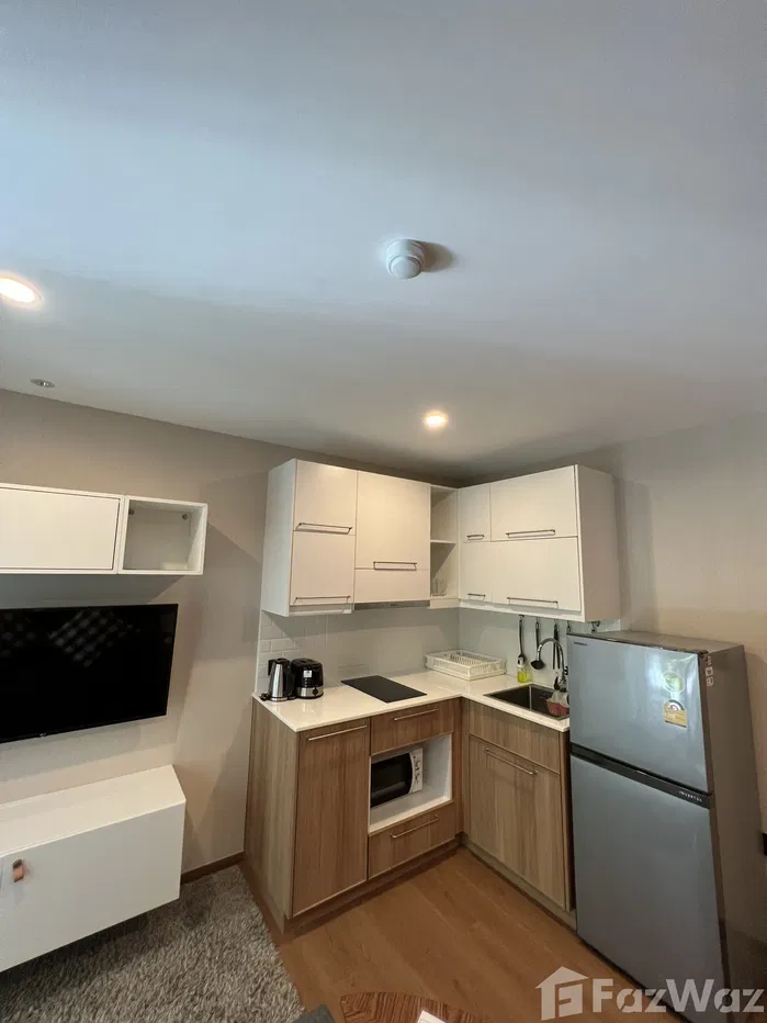 picture The 1-bedroom apartment with pool view is on the 2nd floor - 6/10