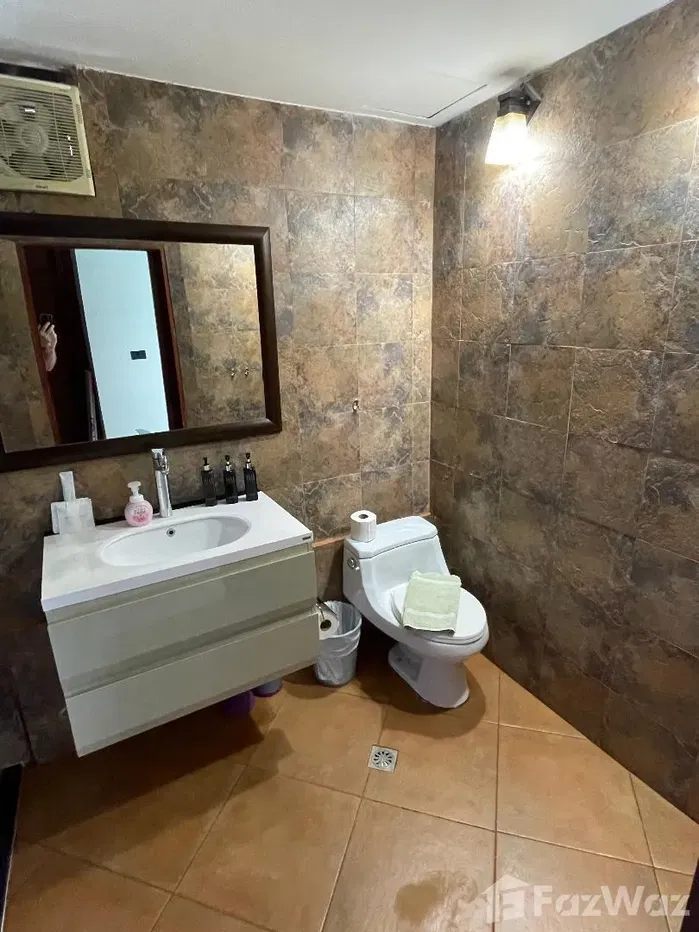 picture Oceanfront Luxury Patong Tower Condo For Sale - 30/51