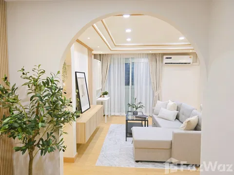 63 sq.m. Condo for Couples Who Love Space & Each Other
