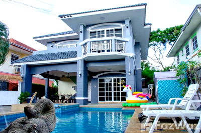 Houses for rent Pattaya : 5 Bedroom Villa for rent at View Point Villas