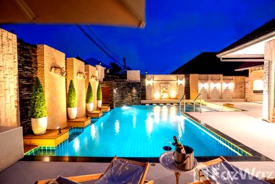 Houses for sale Nong Prue, Chonburi : Luxurious Pool Villa for Sale in Prime Pattaya Location