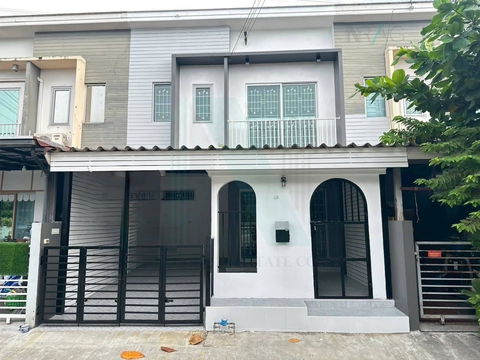 📌 ขายทาวน์เฮาส์ โครงการ เดอะ คอนเนค อ่อนนุช 2 2 ชั้น 3 ห้องนอน 2 ห้องน้ำ