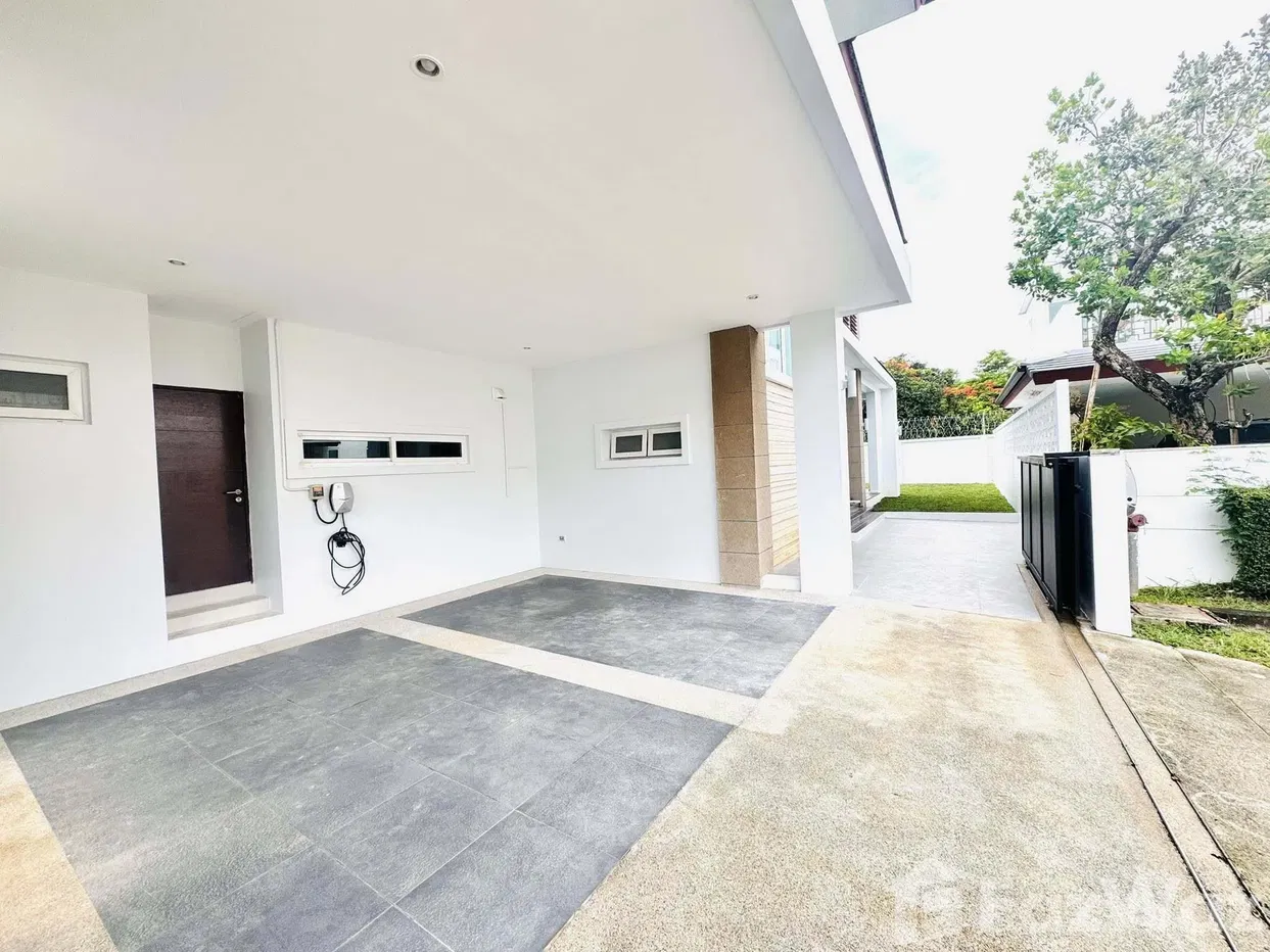 รูป ขาย วิลล่า 5 ห้องนอน ในโครงการ ซีบรีส วิลล่า พัทยา - รูปที่ 12/31
