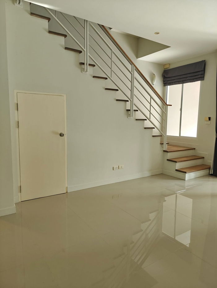 picture #R5698 🎉 130868 House for rent Baan Klang Muang Nakniwat 34 - 6/19