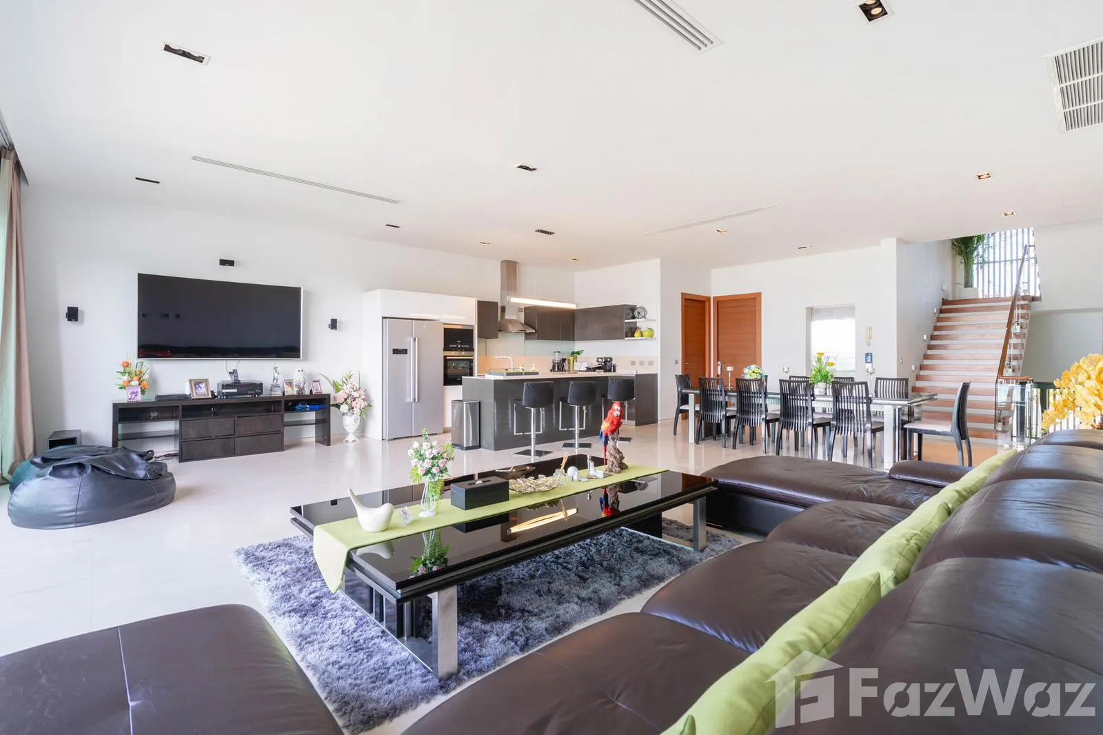 5 Bedroom Sea View Villa for Rent at The Eva 1755622 - image 4