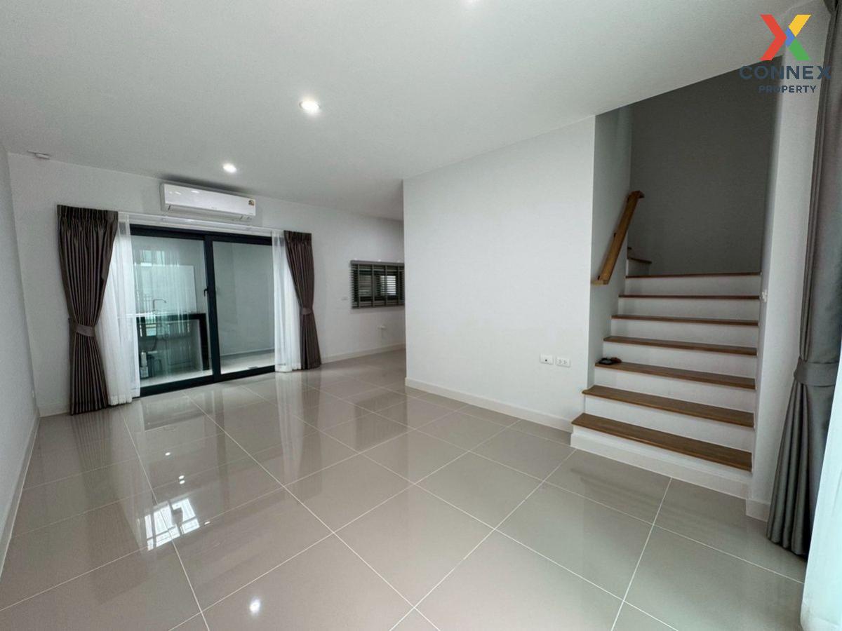 รูป เช่าทาวน์เฮ้าส์/ทาวน์โฮม  บ้านกลางเมือง นอร์ธ ราชพฤกษ์ MRT-บางรักน้อยท่าอิฐ ท่าอิฐ ปากเกร็ด นนทบุรี CX-127611 ✅ ทักไลน์ @connexproperty ตอบทันที ทีมงานมืออาชีพ ✅  - รูปที่ 2/7