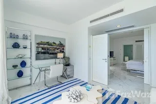 2 Bedroom + Office Seaview Condo for Sale 1858038