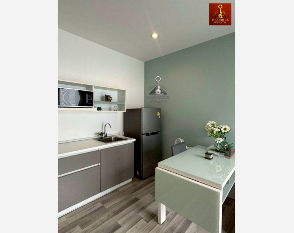picture Condo Serene Lake Chiangmai, Somphot Chiangmai 700 pi Rd., near Chiang Mai Airport - 6/14