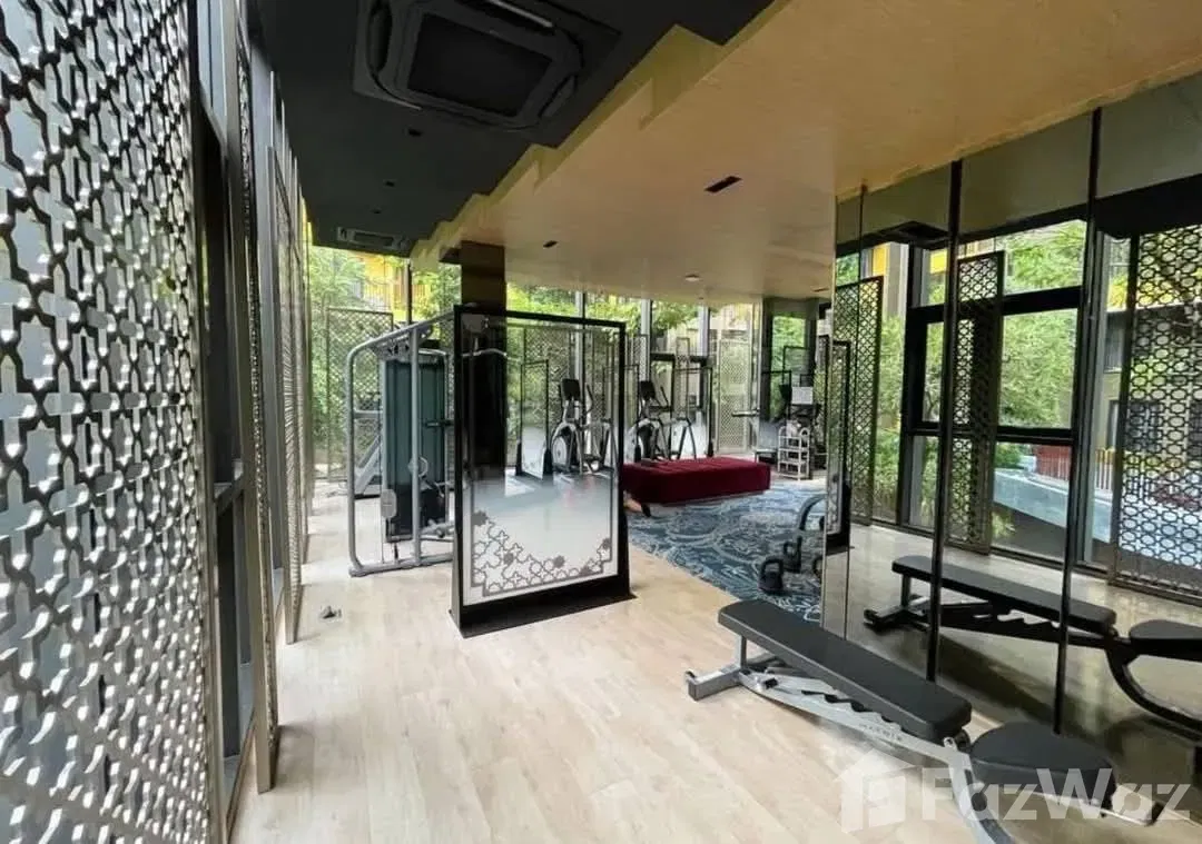 picture Like New Upper Class Condo near Central Phuket For Sale - 12/22