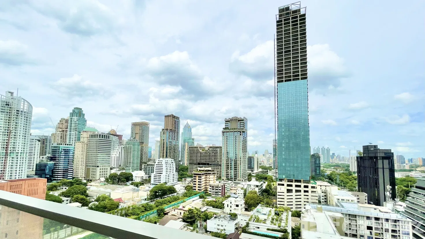 picture 2 Bedroom Condo for sale at 185 Rajadamri - 27/48