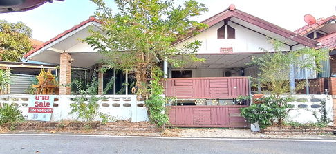 Relax in Nature! Quiet and Peaceful! Near a Stream!  Single House for Sale in Rammuch Village 5, Ruamjai Road, Phlu Ta Luang, Sattahip, Chonburi  .