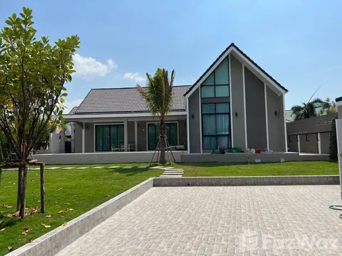 4 Bedroom House for rent in Nong Prue, Chon Buri