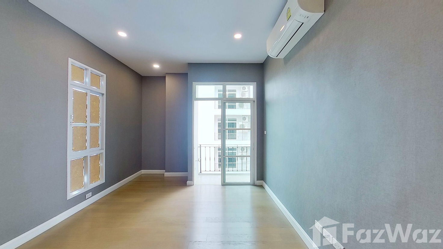 picture Opulently Bedecked: Unforgettable Bangkok Condo for Anyone Seeking Grandeur - 3/13