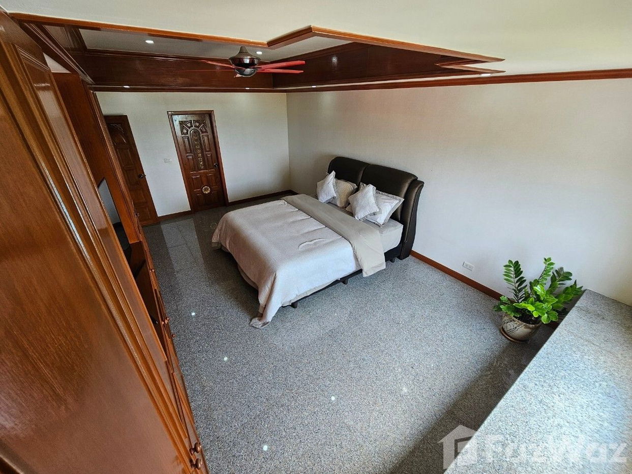 picture Condo next to Jomtien Beach, Dongtan Curve. 180 degree sea - 24/31