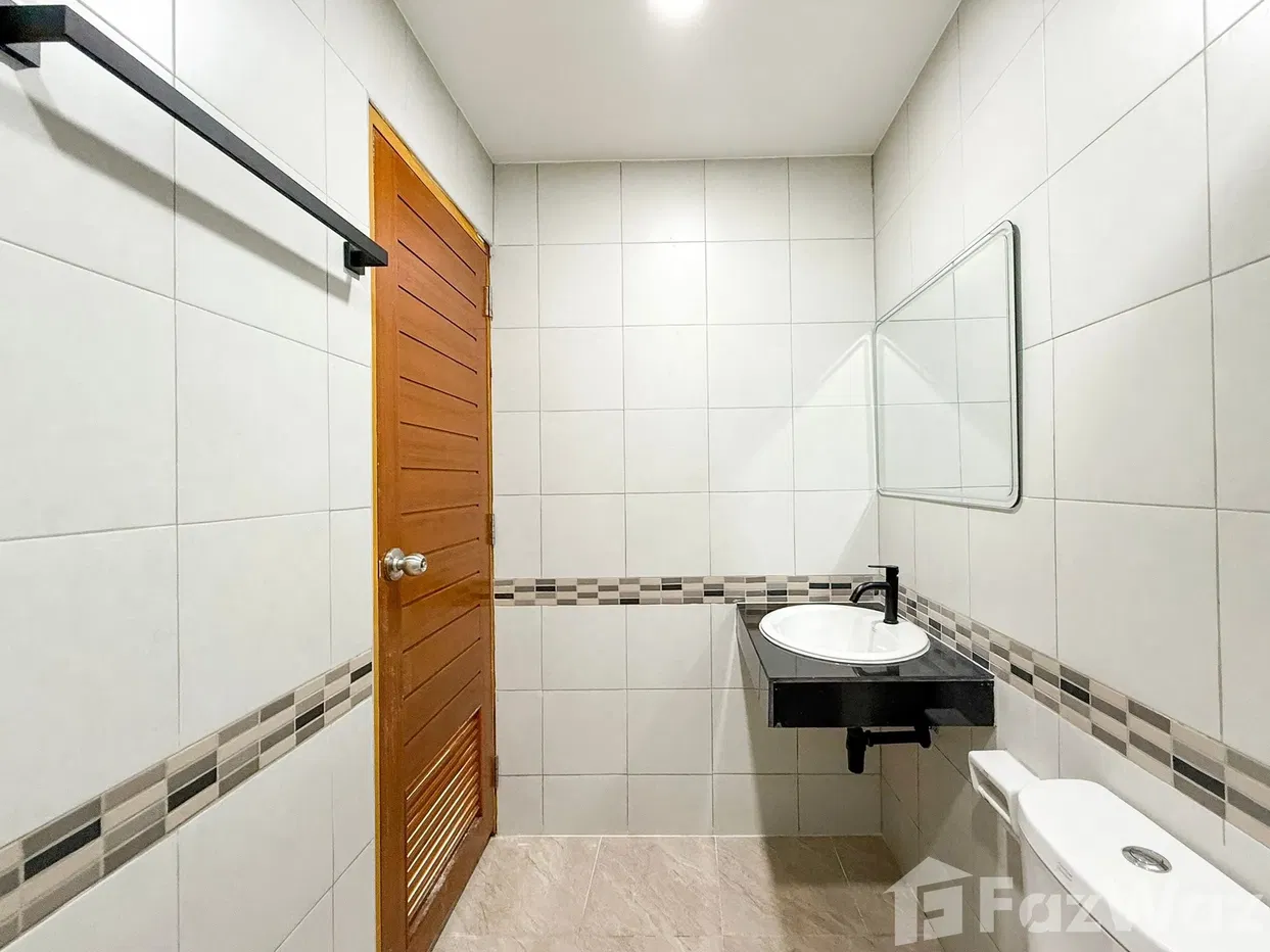 picture Newly Renovated House - 17/20