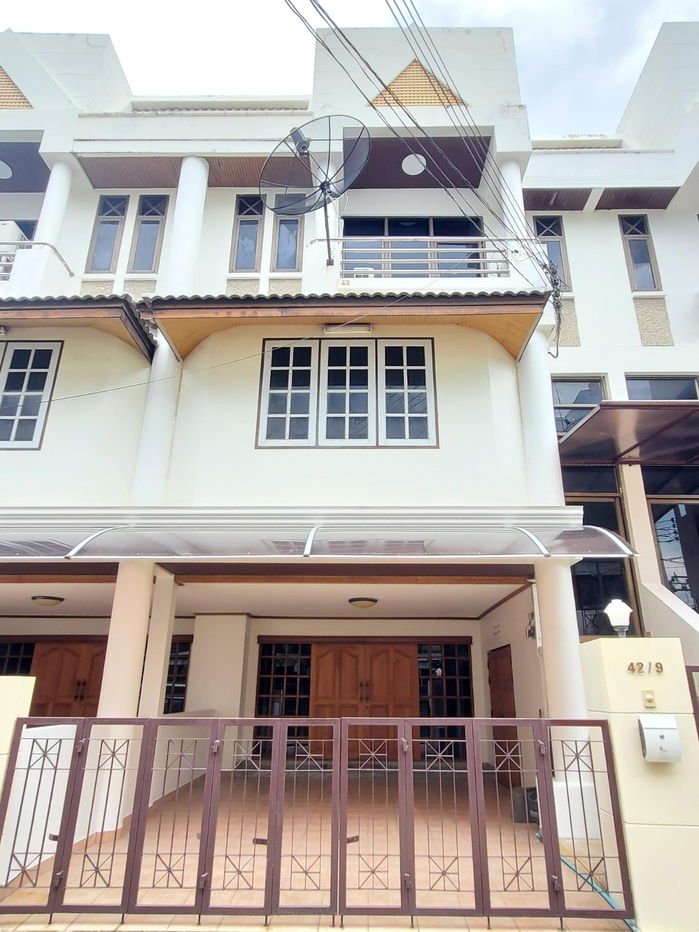 รูป Home Office รัชดาภิเษก 42 ใกล้แยก Major รัชโยธิน - รูปที่ 1/7