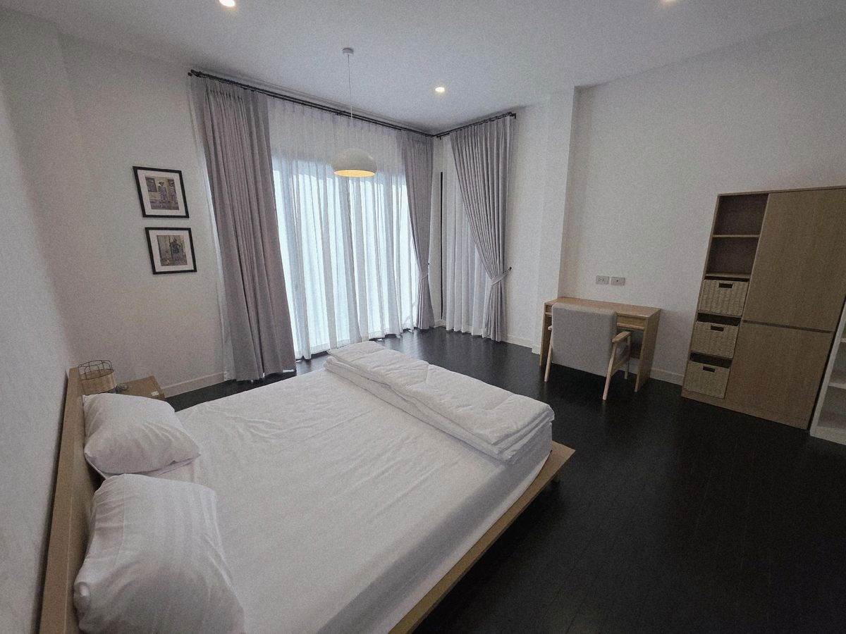 picture For Rent: 3-Storey Detached Private Pool Villa, Super Luxury Level, in the Liab Duan–Ramintra Area. - 23/31