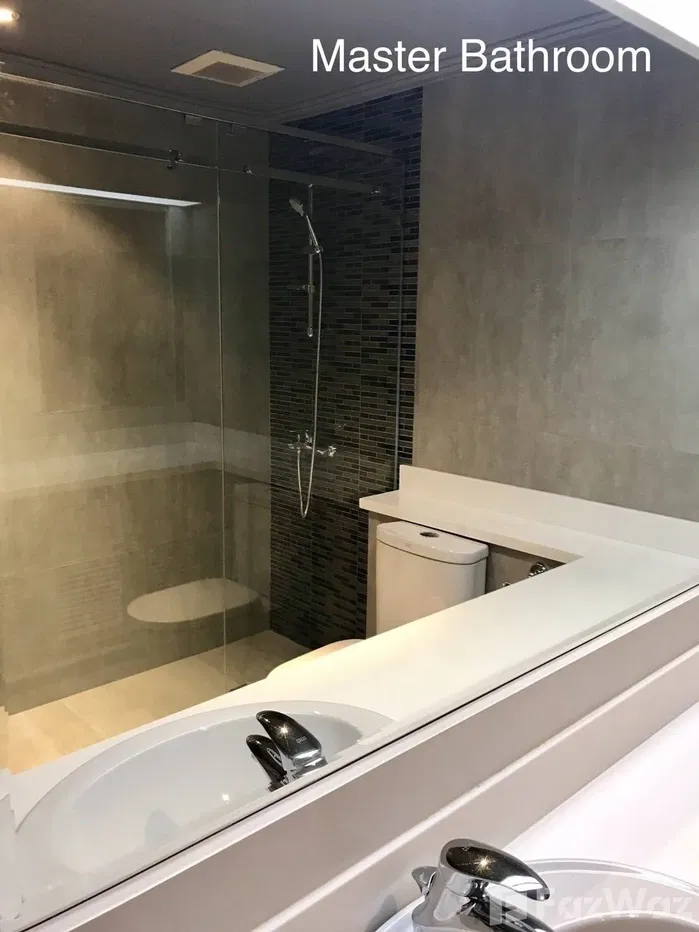 picture 2-Storey Penthouse for Sale at Jomtien Plaza Condotel - 18/29