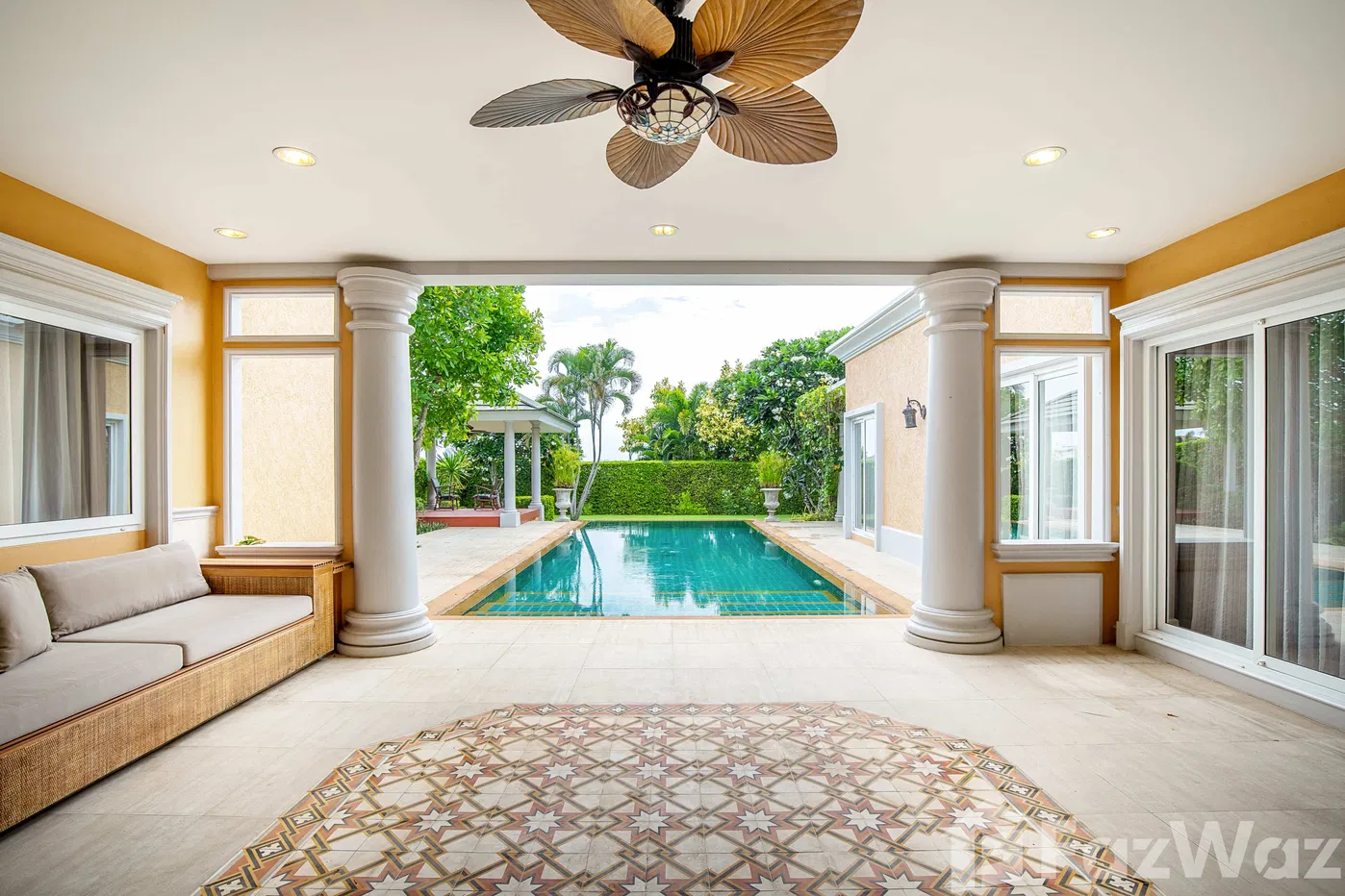 picture Luxury Vintage 3BR Villa with Pool, Garden & Bathtubs - 2/68