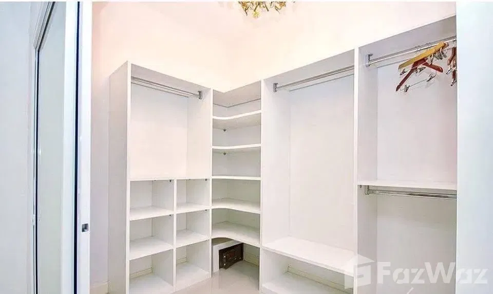 picture 4 Bedroom Villa for rent at Emerald Resort 1053114 - 11/16