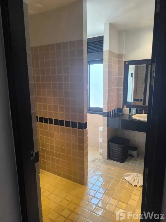 picture Large 3 Bedroom apartment with Beach access - 21/36