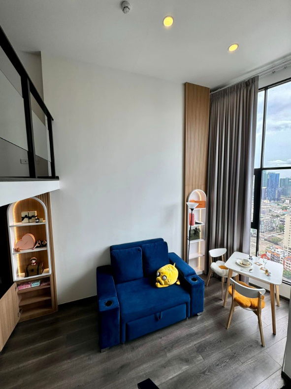 รูป Knightsbridge Space Ratchayothin ติดรถไฟฟ้า พหลโยธิน 24 เดินทางง่าย ฟรีไวไฟ Duplex ขนาด 40 ตรม.   - รูปที่ 4/13