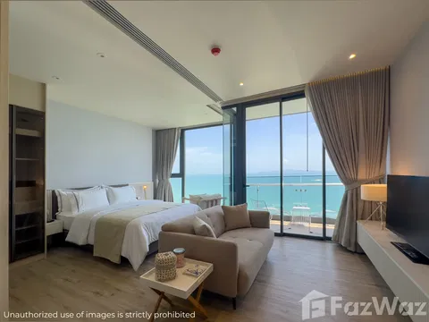 Ultra-Luxury Condo for Rent at Arom Wongamat
