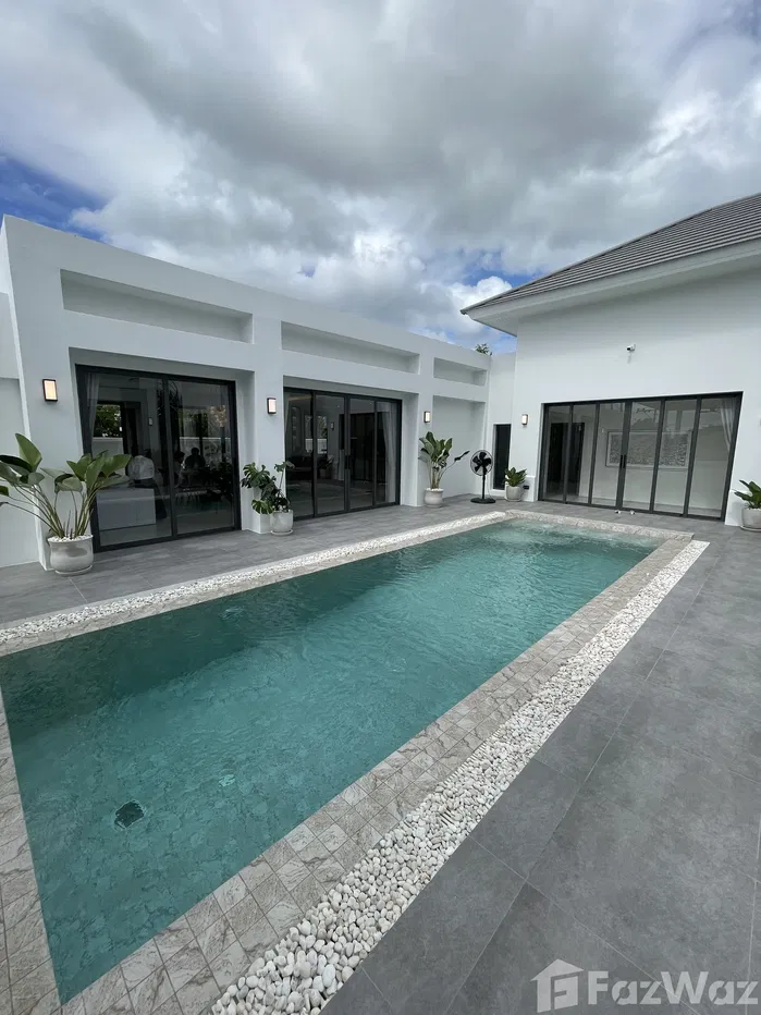 picture 5 bedrooms, 7 bathrooms 2.7 2.7 million - 1/26
