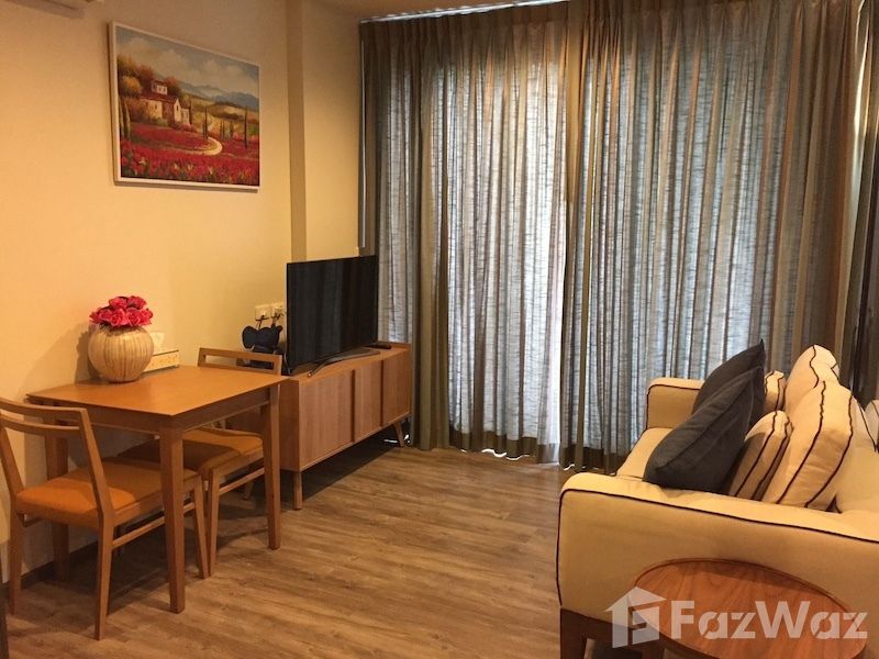 picture Foreign freehold1 bedroom condo for Sale at the Deck - 5/17